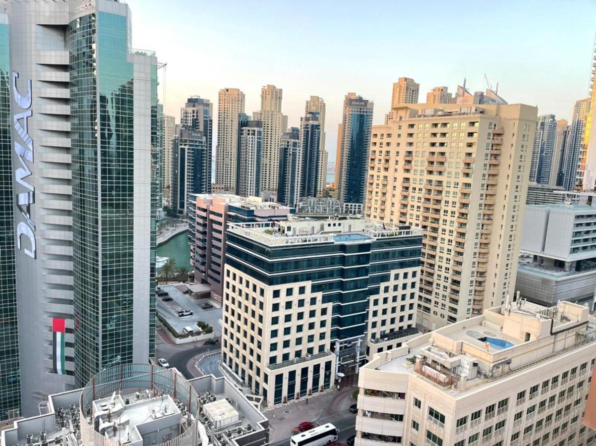 Private Gorgeous Room With Marina View With Shared Kitchen In Shared Apartment Dubai Exterior foto